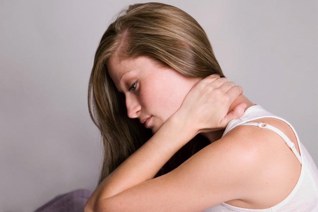 أعراض الانزلاق الغضروفي في الرقبة